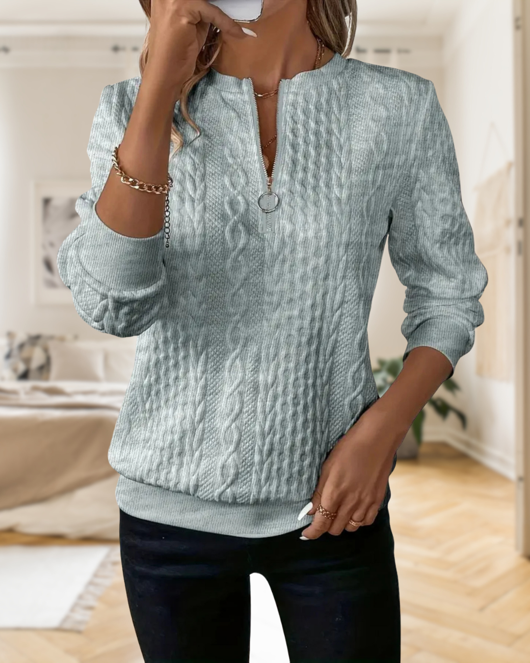 Minda -  Cable Knit Zip-Up Sweater