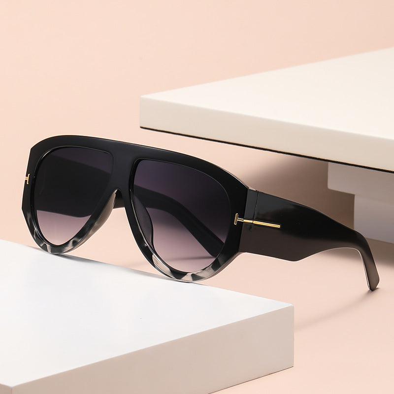 Cameron - Round Sunglasses